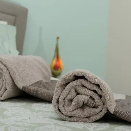 Theasis Bed & Breakfast