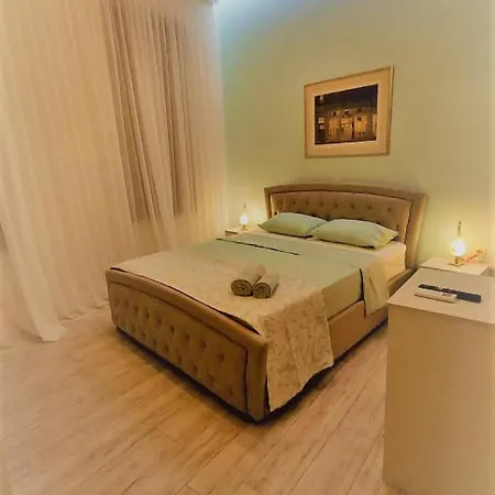 Theasis Bed & Breakfast
